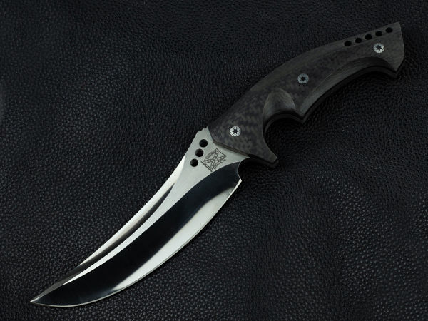 型号：美国刀界巨匠沃尔特布兰登碳纤维柄猎刀